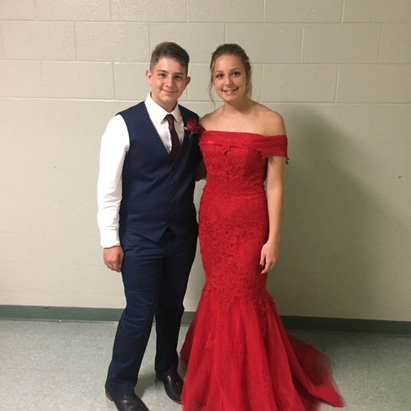 Formal/Homecoming dress - Picture 1 of 3